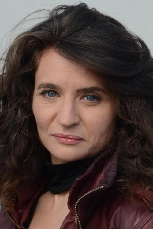 Louis Julien ha trabajado con Jennifer Moret en 1 ocasiones