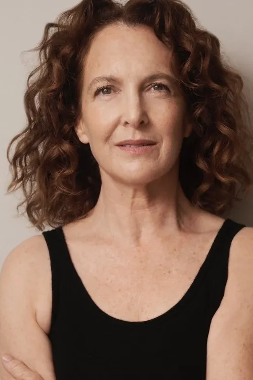 Julien Debaker ha trabajado con Jennifer Tulchin en 1 ocasiones