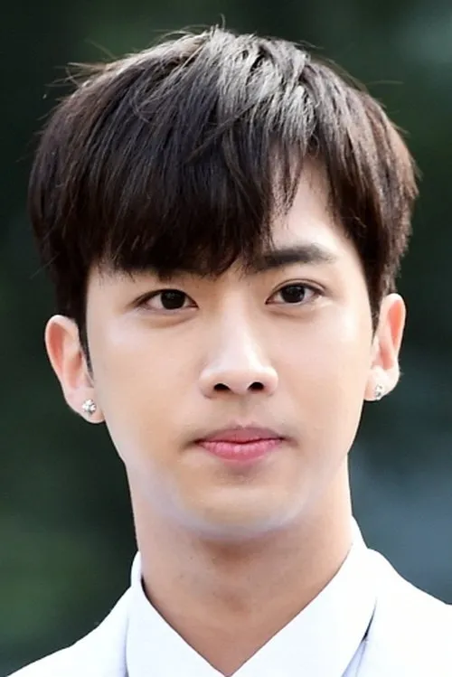 Foto de perfil del actor Jeong In-seong en el reparto