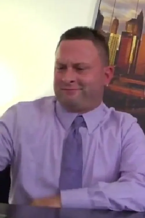 Jeremy Conway interpretando a 