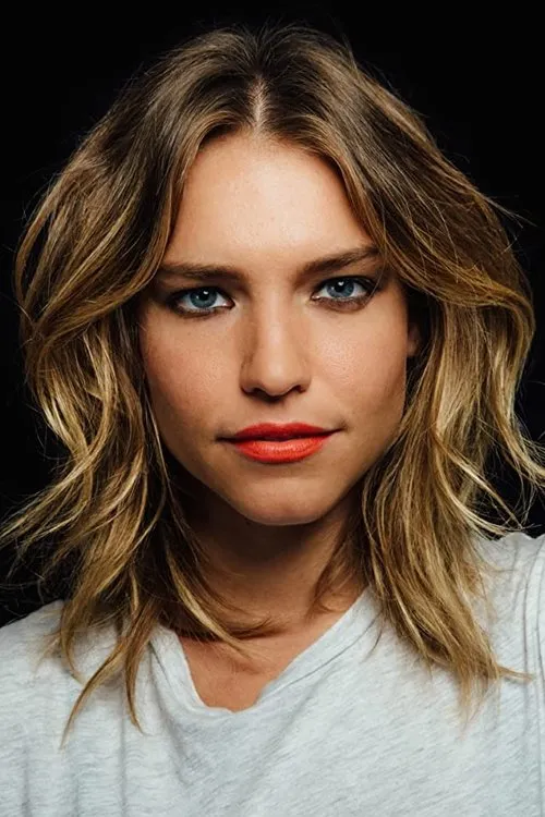 Tricia Small ha trabajado con Jess Varley en 1 ocasiones