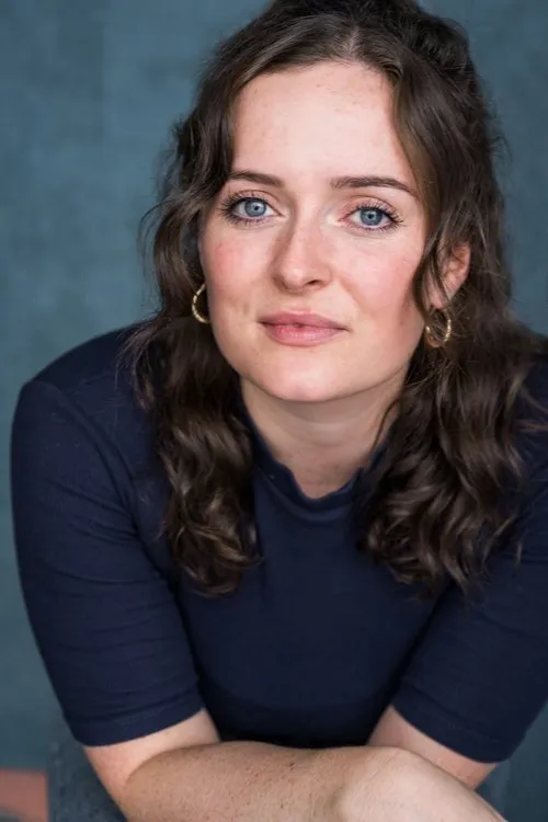 Ashna Rabheru ha trabajado con Jessica Brindle en 1 ocasiones