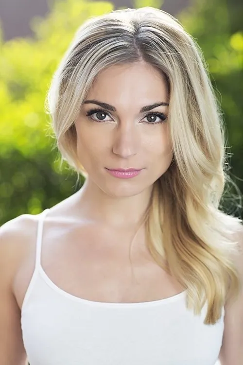 Jessica Erin Sylvia interpretando a Sally