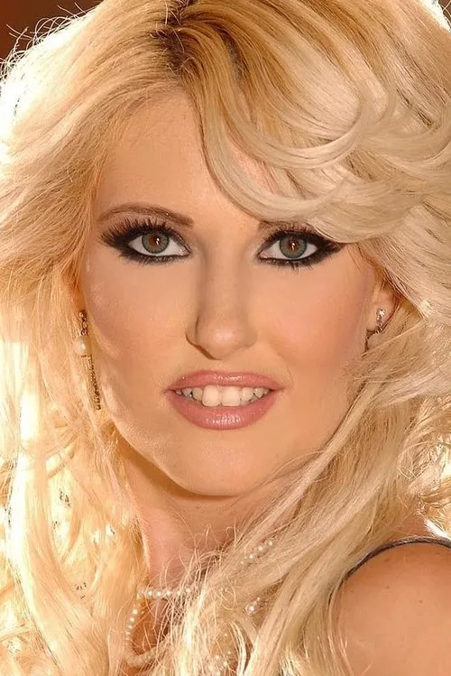 Jessica Girl interpretando a 