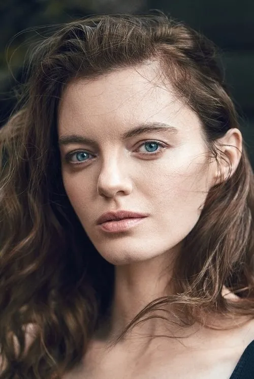 Jessica Park interpretando a Sophie Pongrace