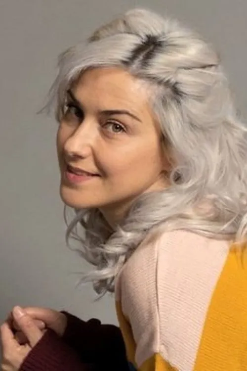 Jessica Resteghini interpretando a Dott. Trevisani