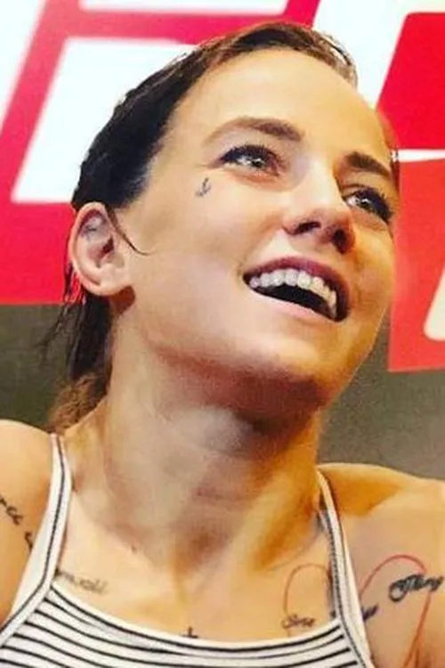 David Onama ha trabajado con Jessica Rose-Clark en 2 ocasiones