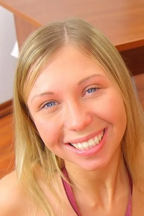 Jessy Brown interpretando a 