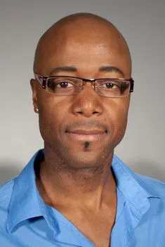 Jim Forbes ha trabajado con Jhunyor Cherry en 1 ocasiones