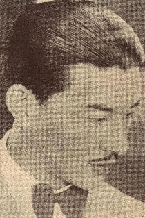 Jianong Gong interpretando a 