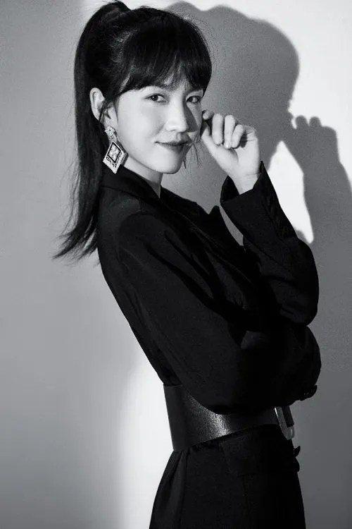 Li Zhiyuan ha trabajado con Jiao Wen Qian en 2 ocasiones