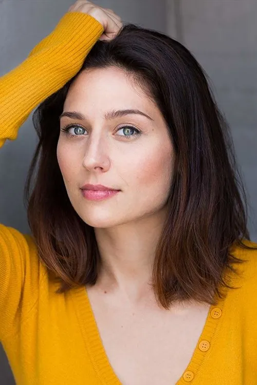 Jill Durso interpretando a Olivia