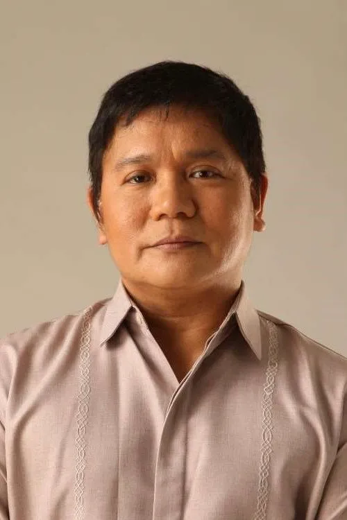 Josie Tagle ha trabajado con Jim Pebanco en 3 ocasiones