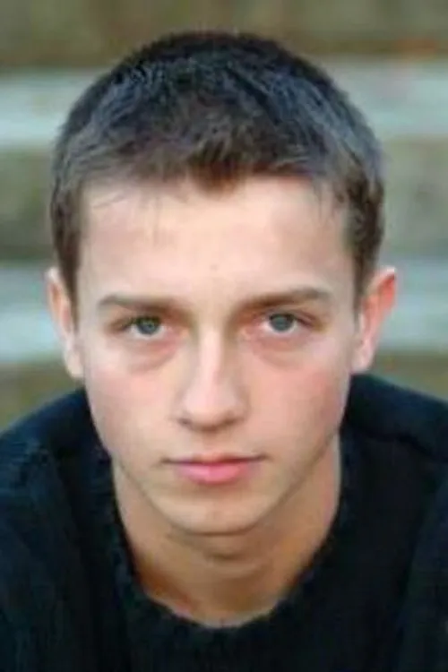 Jim Redler interpretando a André