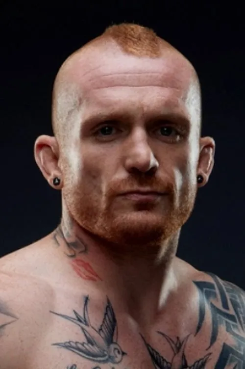 Abner Lloveras ha trabajado con Jim Wallhead en 1 ocasiones