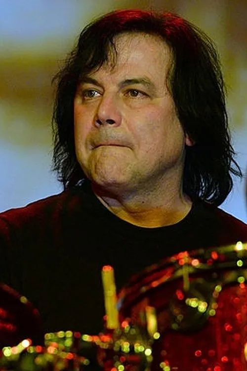 Al Pitrelli ha trabajado con Jimmy DeGrasso en 1 ocasiones