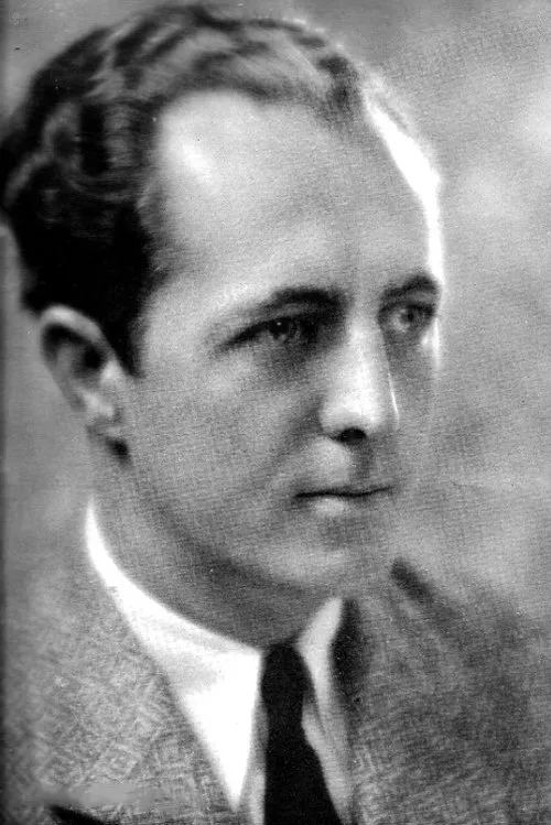 Jimmy Fulton interpretando a 