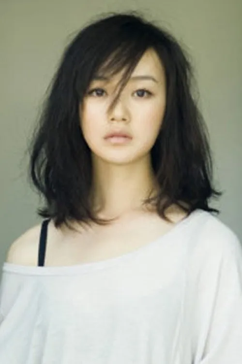 Jingyi Zhan en su biografía y filmografía