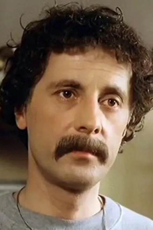 Jiří Datel Novotný — personaje: Michal Noll / Dr. Jacques Michell