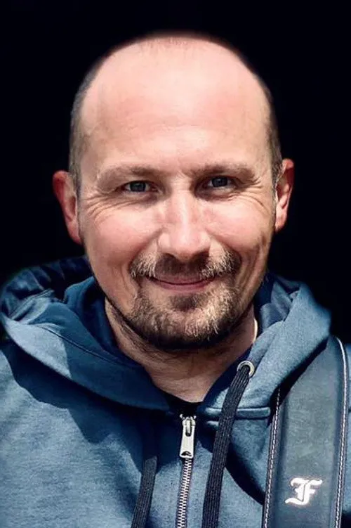 Pavel Sotoniak ha trabajado con Jiří Krhut en 1 ocasiones