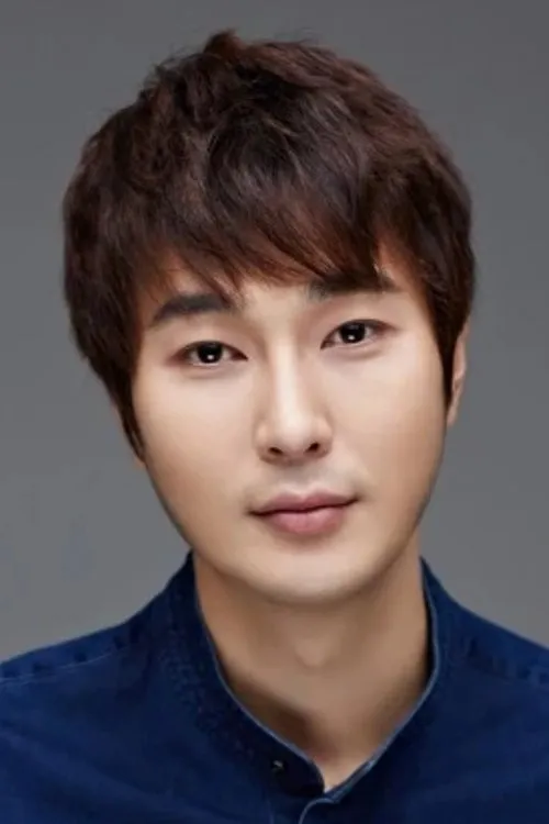 Foto de perfil del actor Jo Seong-yun en el reparto