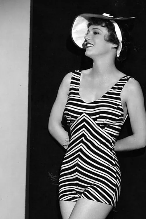 Joan Wheeler interpretando a Anna