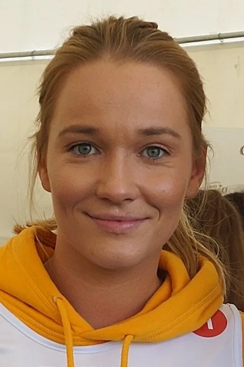 Joanna Balasz interpretando a Aneta