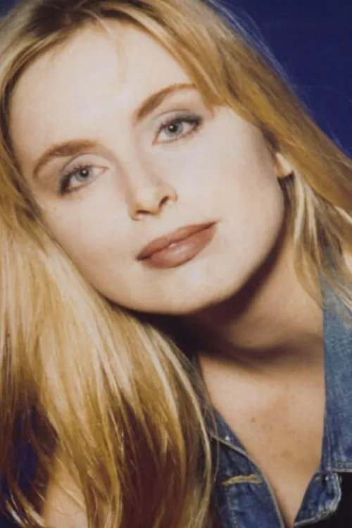 Joanna Chatton interpretando a Michelle