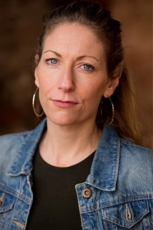 Joanne Rogers interpretando a Martha