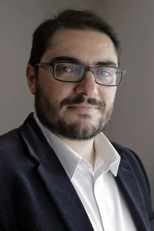 Joshua Neil ha trabajado con João Oliveira en 1 ocasiones