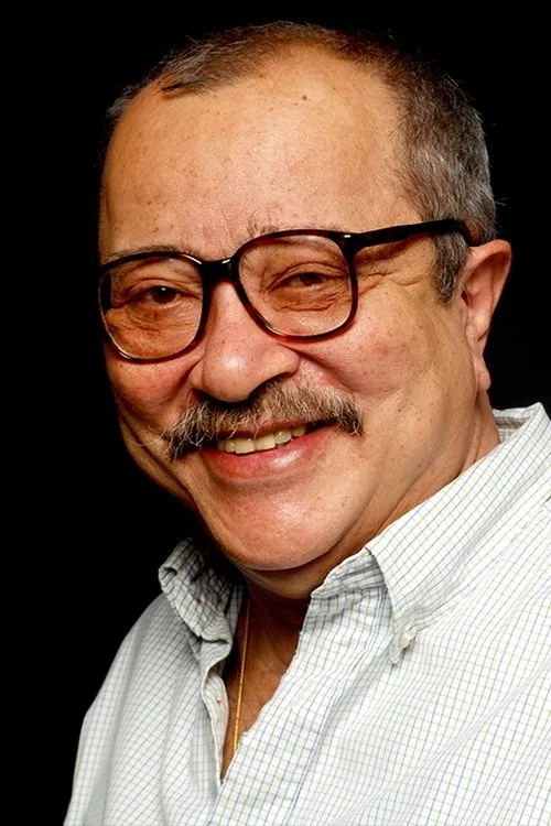 Régis Debray ha trabajado con João Ubaldo Ribeiro en 1 ocasiones