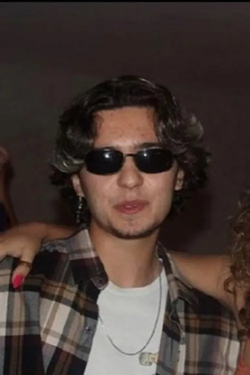 Gabriela Salles ha trabajado con João Victor Richa en 1 ocasiones