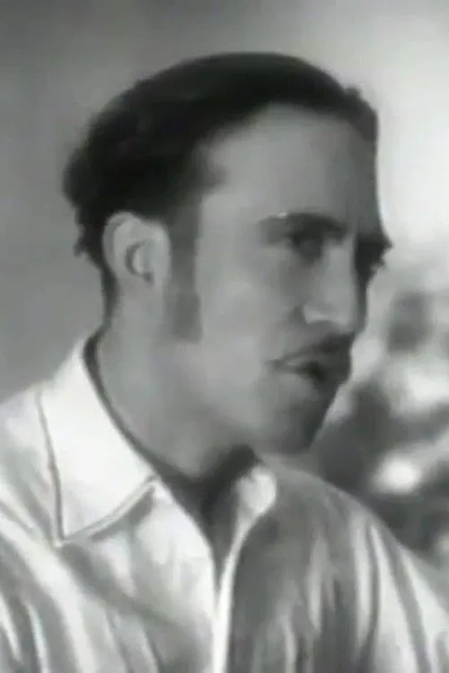 Joaquín Busquets interpretando a Federale Col. Joaquin B