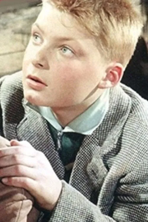 Jochen Hesse interpretando a Hannes Wille