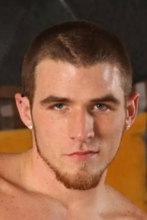 Joe Bonez interpretando a 