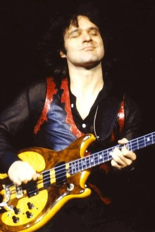 Joe Bouchard interpretando a Self - Blue Oyster Cult