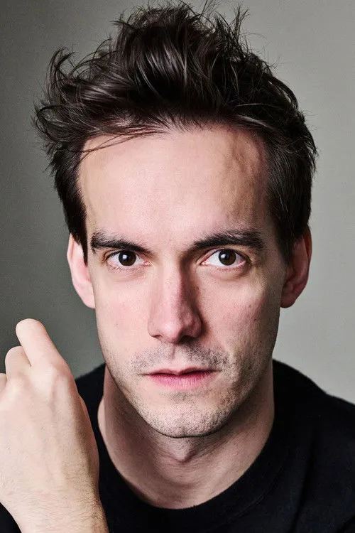 Lois Chimimba ha trabajado con Joe Eyre en 1 ocasiones