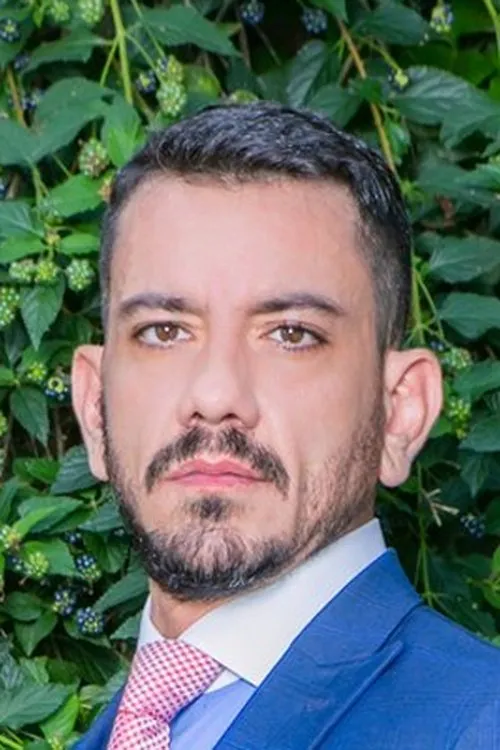 Joe Gillis interpretando a 