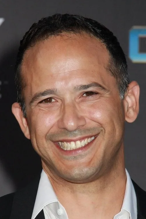 Steven Owsley ha trabajado con Joe Nieves en 1 ocasiones