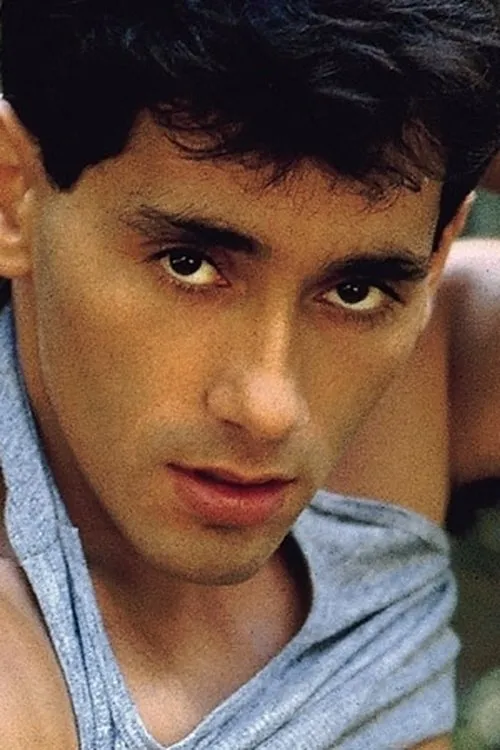 Logan Steele ha trabajado con Joe Savage en 1 ocasiones