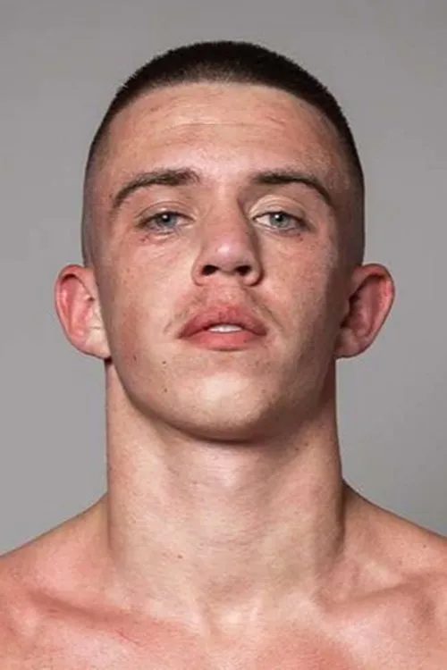 Vegas Larfield ha trabajado con Joel Pavlides en 1 ocasiones