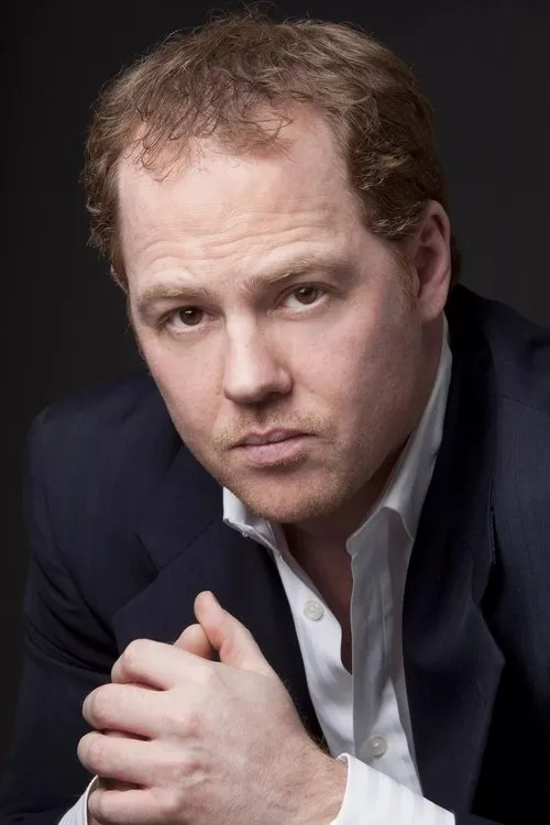 Joel S. Keller interpretando a Matt Lynley