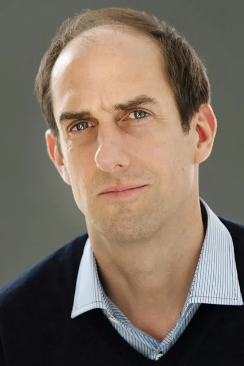 Joel Van Liew interpretando a Mr. Edbrook