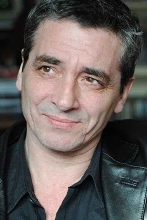 Joël Zaffarano interpretando a 