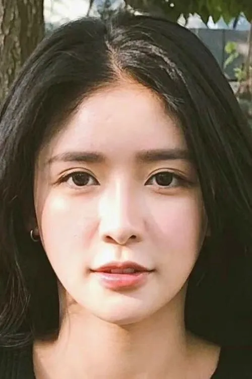 Joey Chua — personaje: Zhao Wan Qing