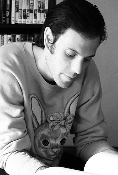 Deanna Rooney ha trabajado con Joey Halter en 1 ocasiones