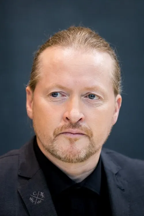 Joey Kelly — personaje: Self