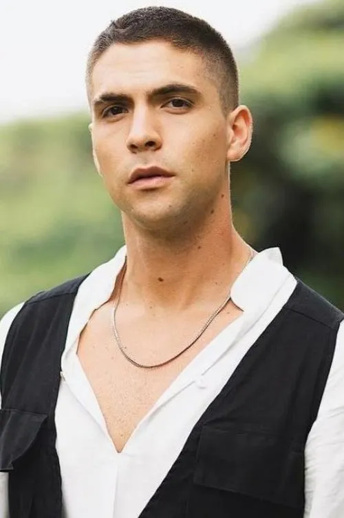 Tomás Carullo Lizzio ha trabajado con Johann Vera en 1 ocasiones