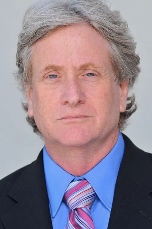 John Blyth Barrymore interpretando a Dr. Paul Hamilton