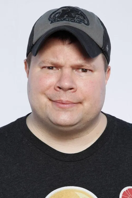 John Caparulo interpretando a Self